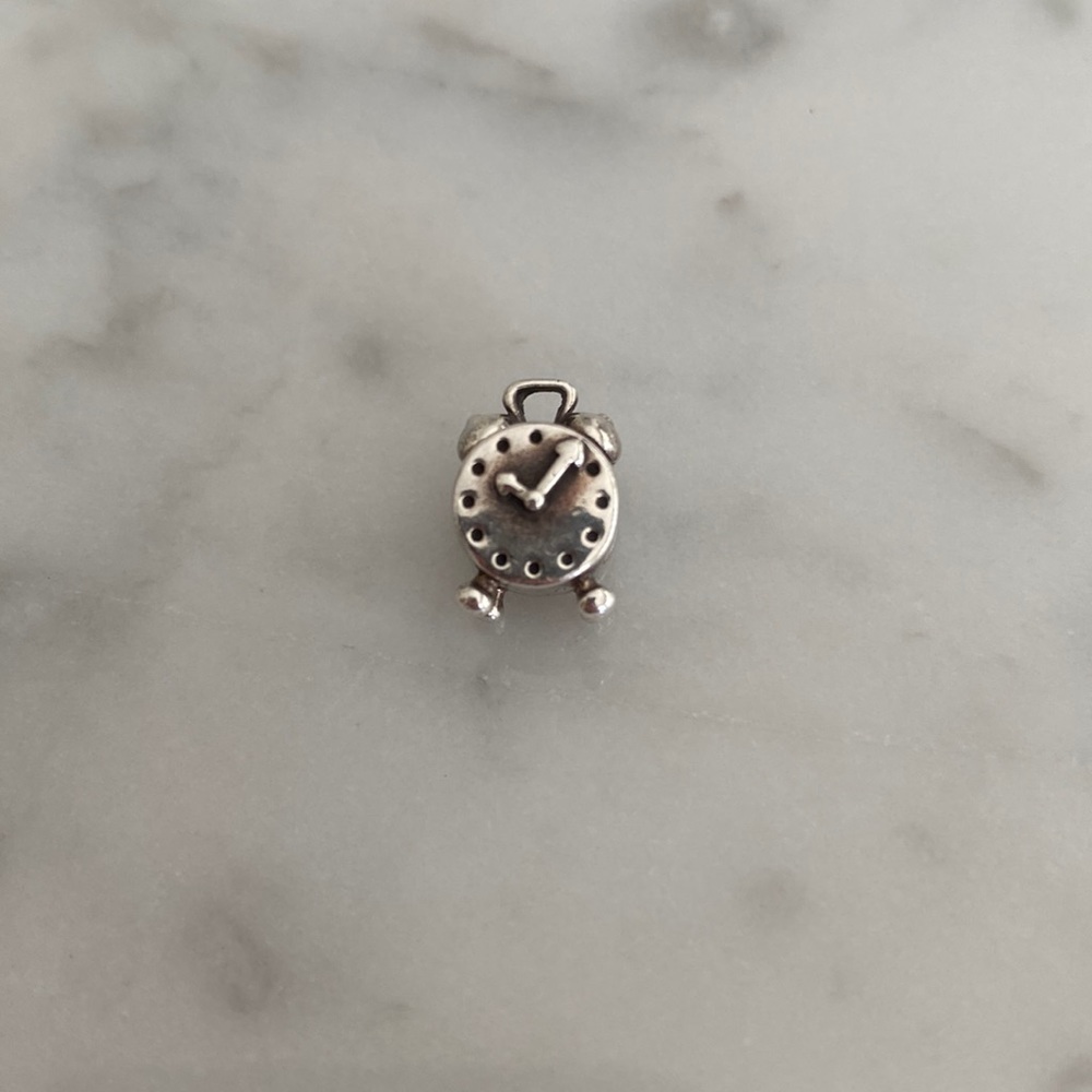 Clock Pandora charm